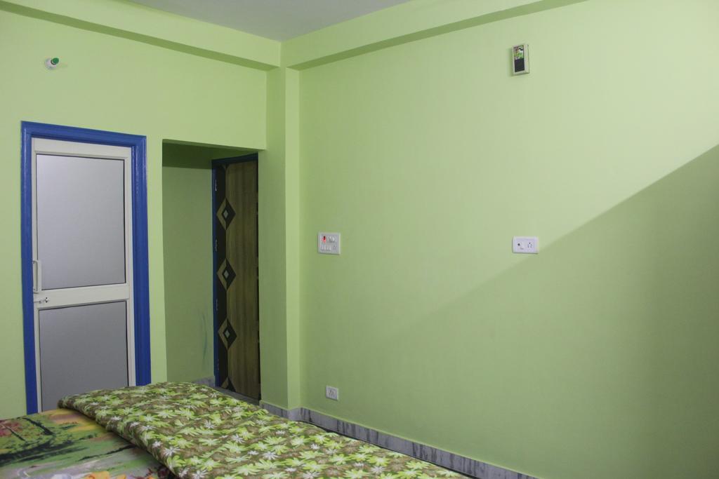 Hotel Golden Crown Laxman Jhula Рішикеш Номер фото