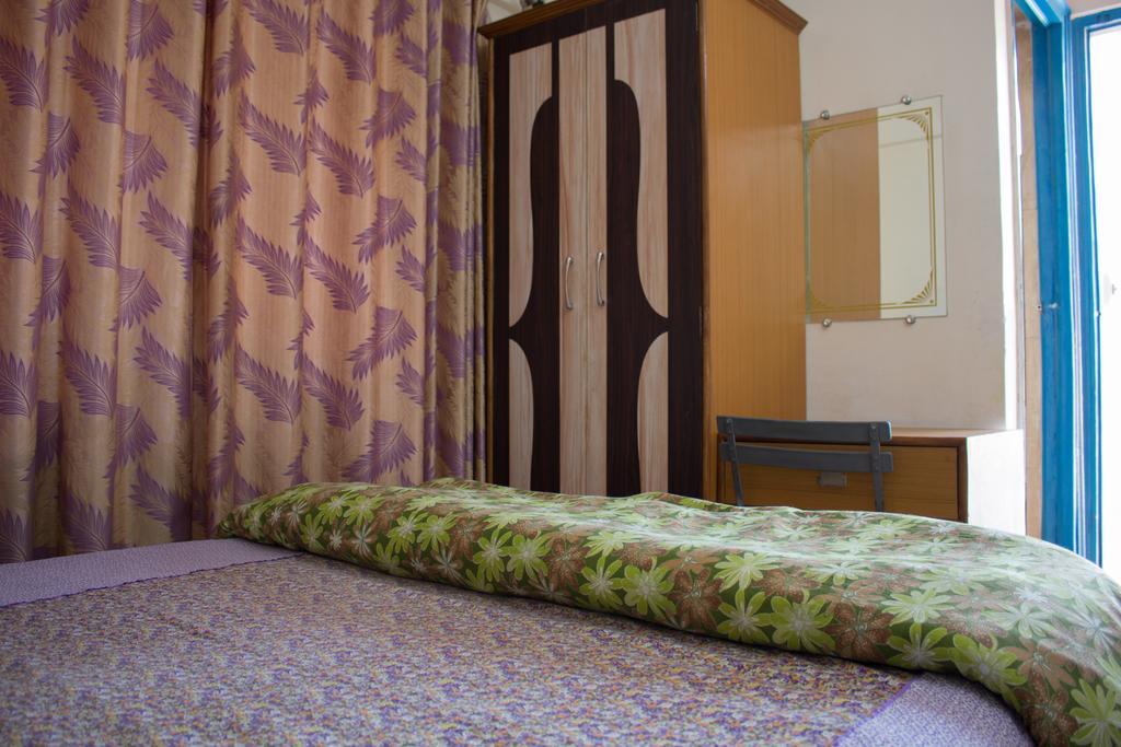 Hotel Golden Crown Laxman Jhula Рішикеш Екстер'єр фото